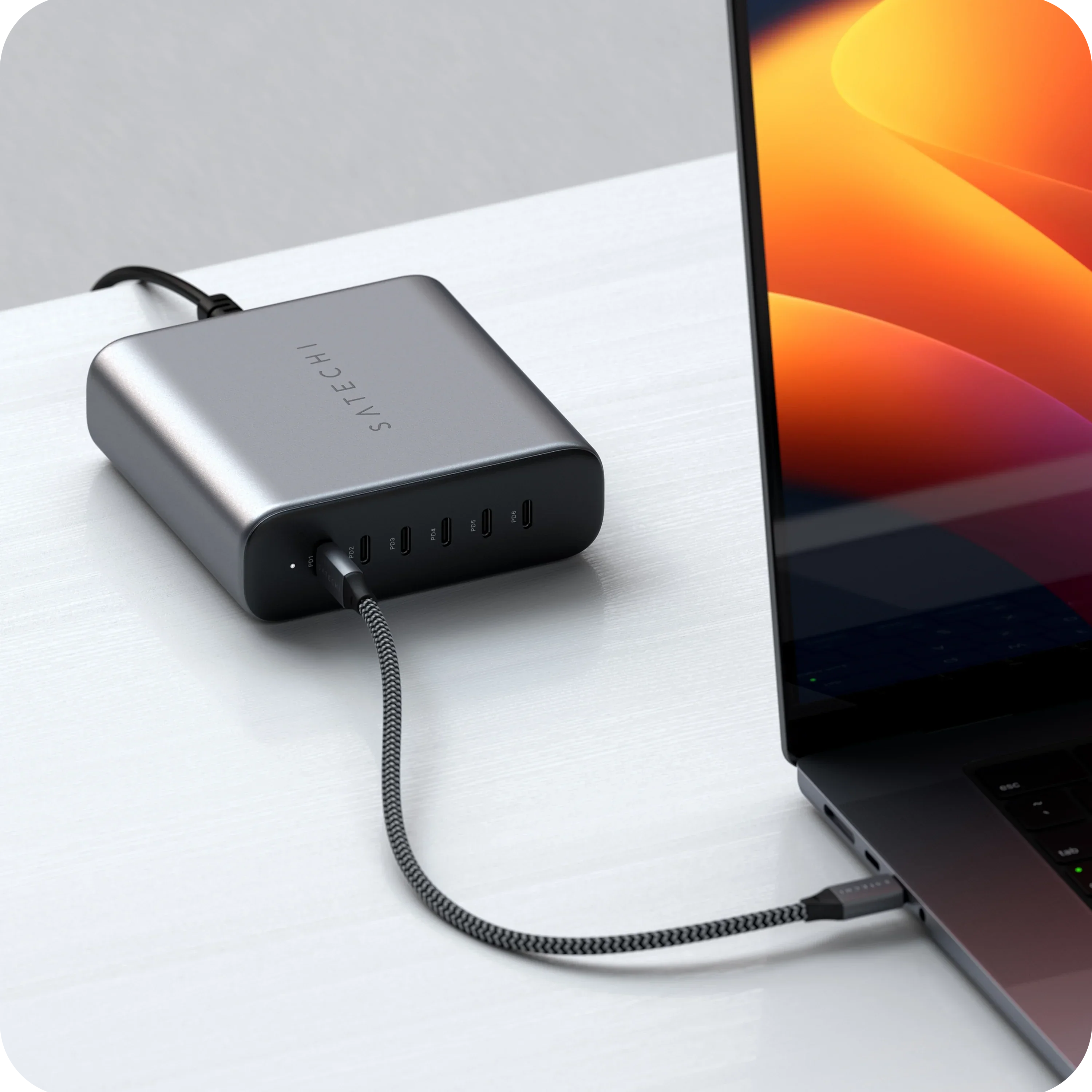 200W USB-C 6-Port GaN Charger