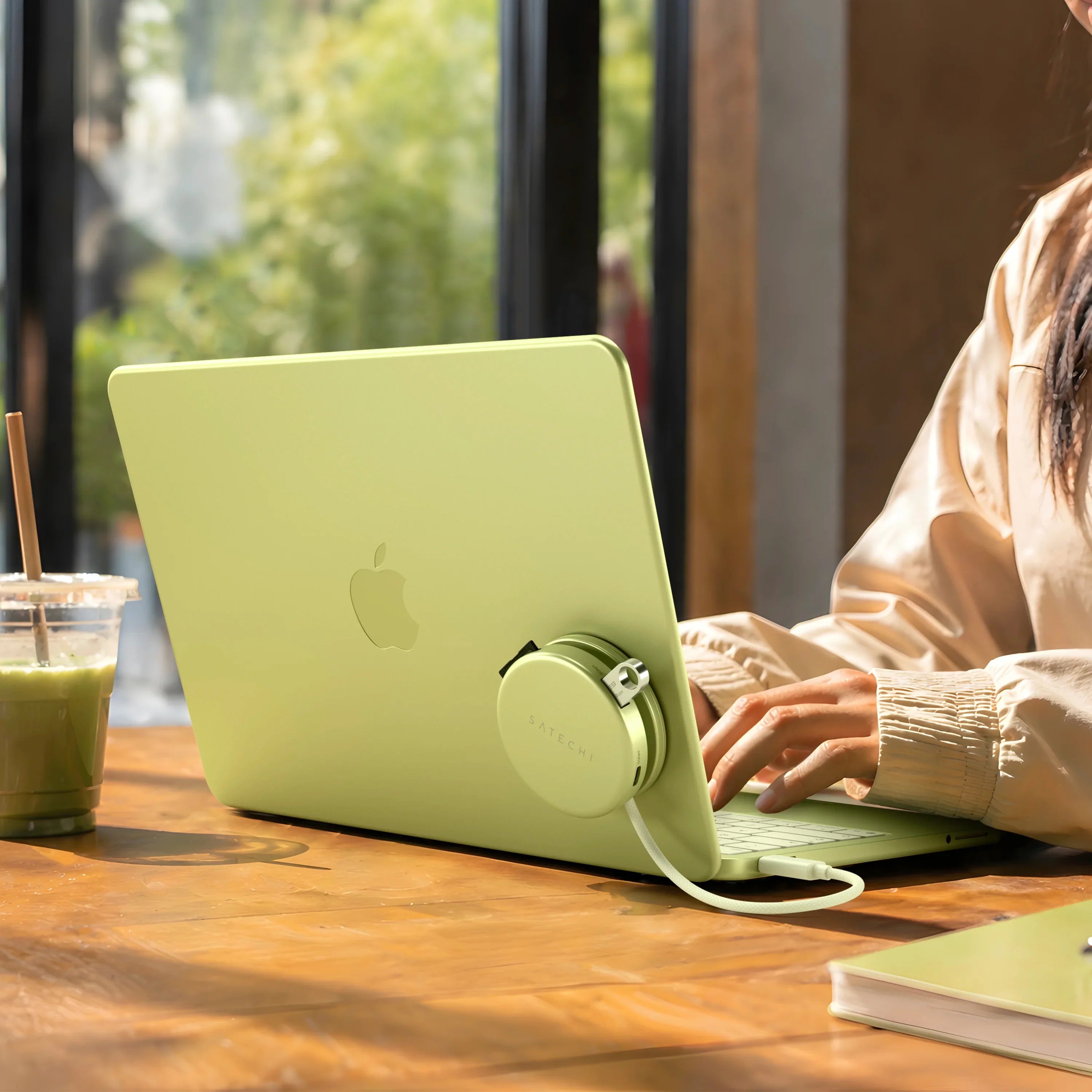 OntheGo™ 5-in-1 Multiport Adapter