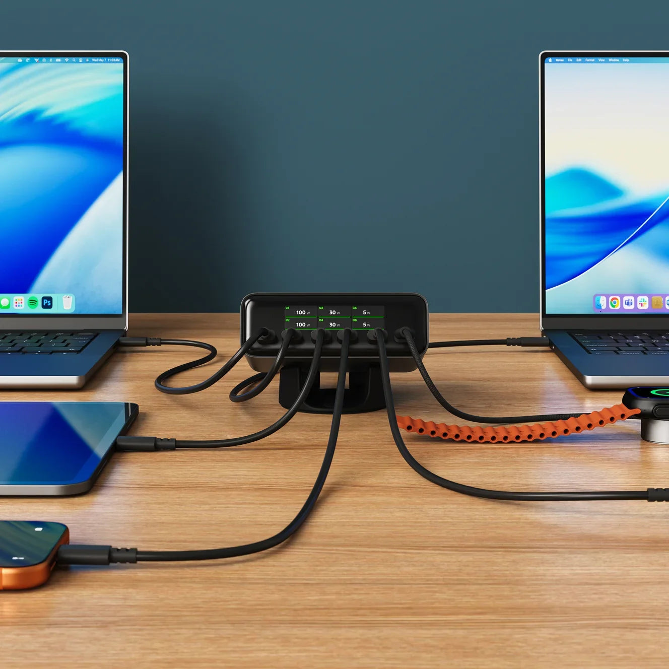ChargeView™ 240W Desktop Charger